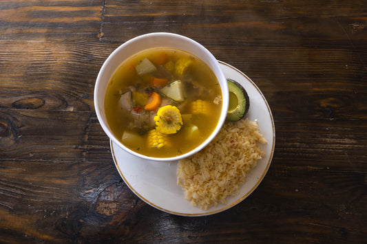 Caldo de Pollo